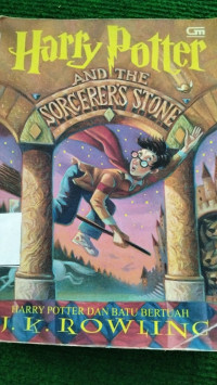 Image of Harry Potter dan Batu Bertuah